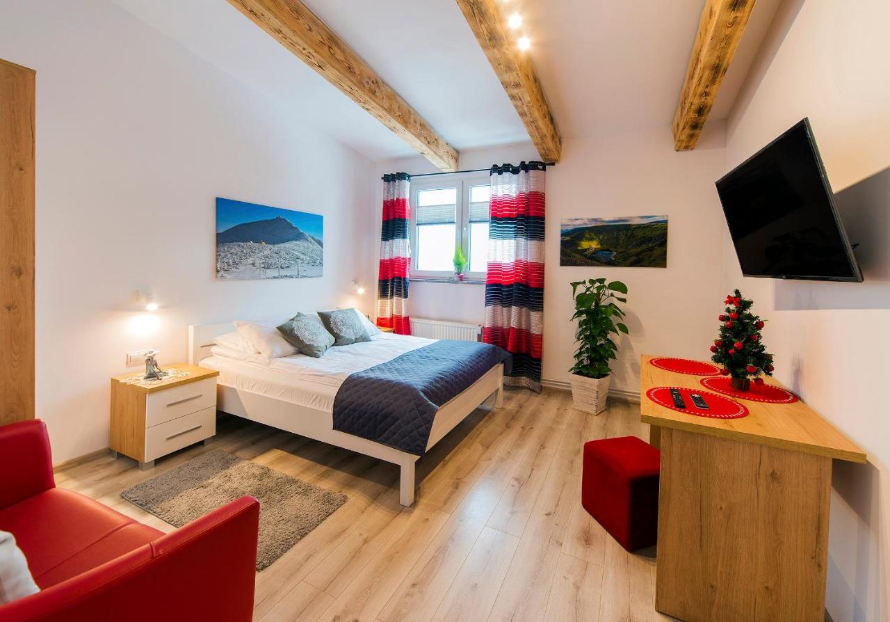 Apartamenty I Pokoje Karpacz - Centrum Karpacza, Parking W Cenie! ภายนอก รูปภาพ
